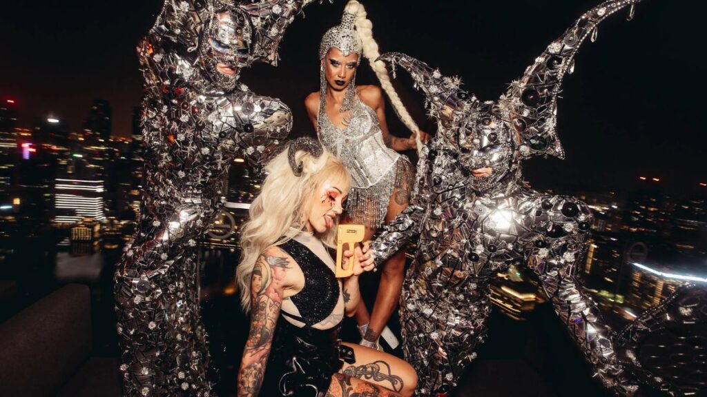 cirque du soir halloween event for couples