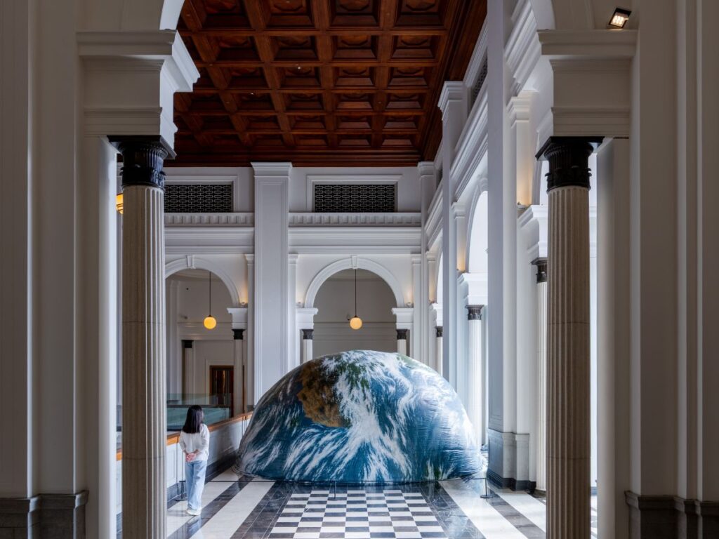 Singapore Art Museum Trail creates reflective Date Ideas at Singapore Art Museum for art lovers