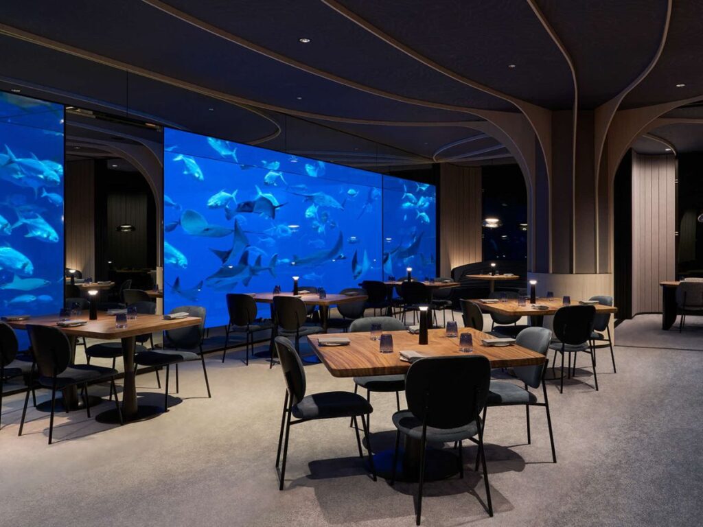 Ocean Restaurant is a premium choice for couples seeking the best late night food Singapore Ocean Restaurant is a premium choice for couples seeking the best late night food Singapore