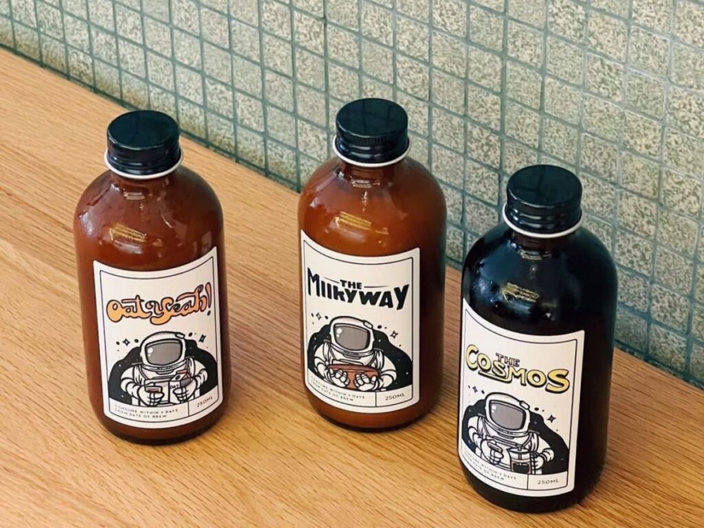 Neptune is a romantic neighbourhood cafe and best place for coffee date in singapore
