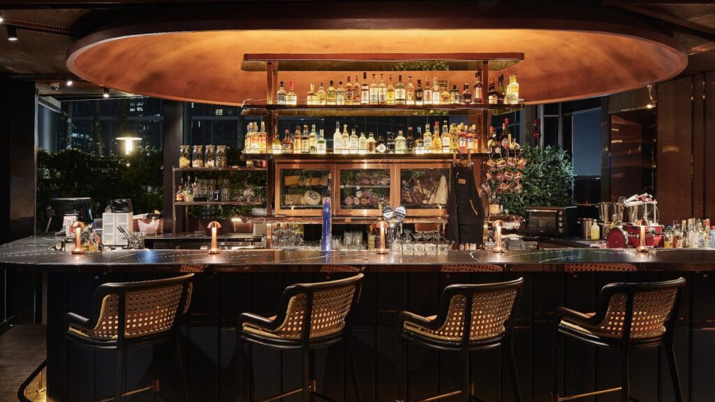 The bar at VUE on the 19th floor of OUE Bayfront